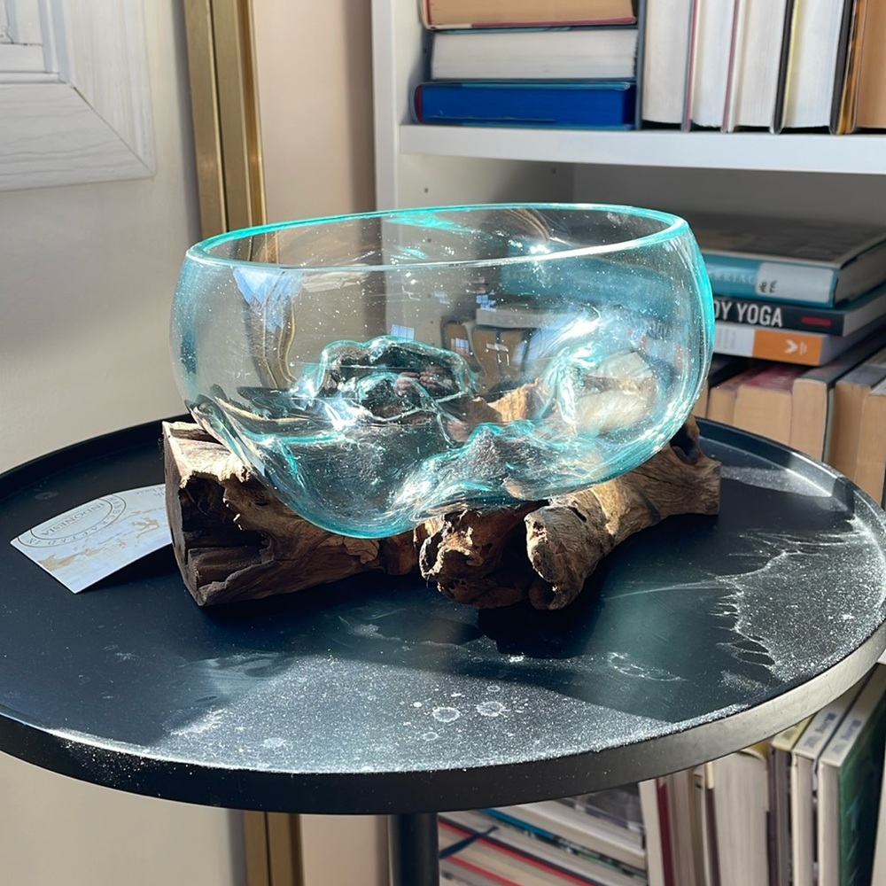 Decorative glass bowl on wooden base NWT
